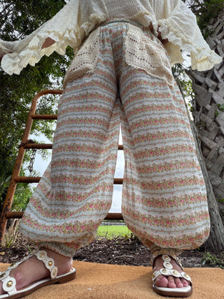 POL Aqua & Peach Floral Pants
