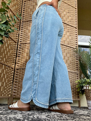 Alternate view of Easel Lt Denim Everyday Pants
