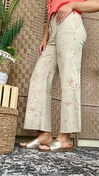 Easel Cross Stitch Floral Stretch Twill Pants
