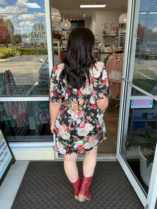 Entro Vintage Floral Black Short Dress w/ Pleated Sleeve