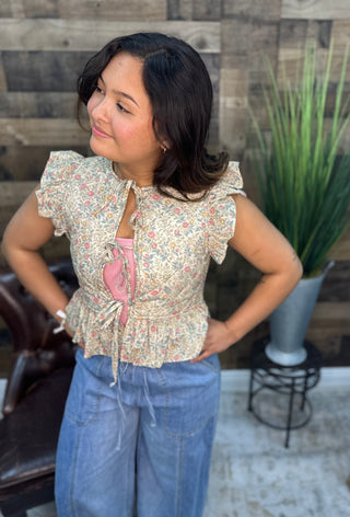 So Me Floral Print Ruffled Quilted Vest Top