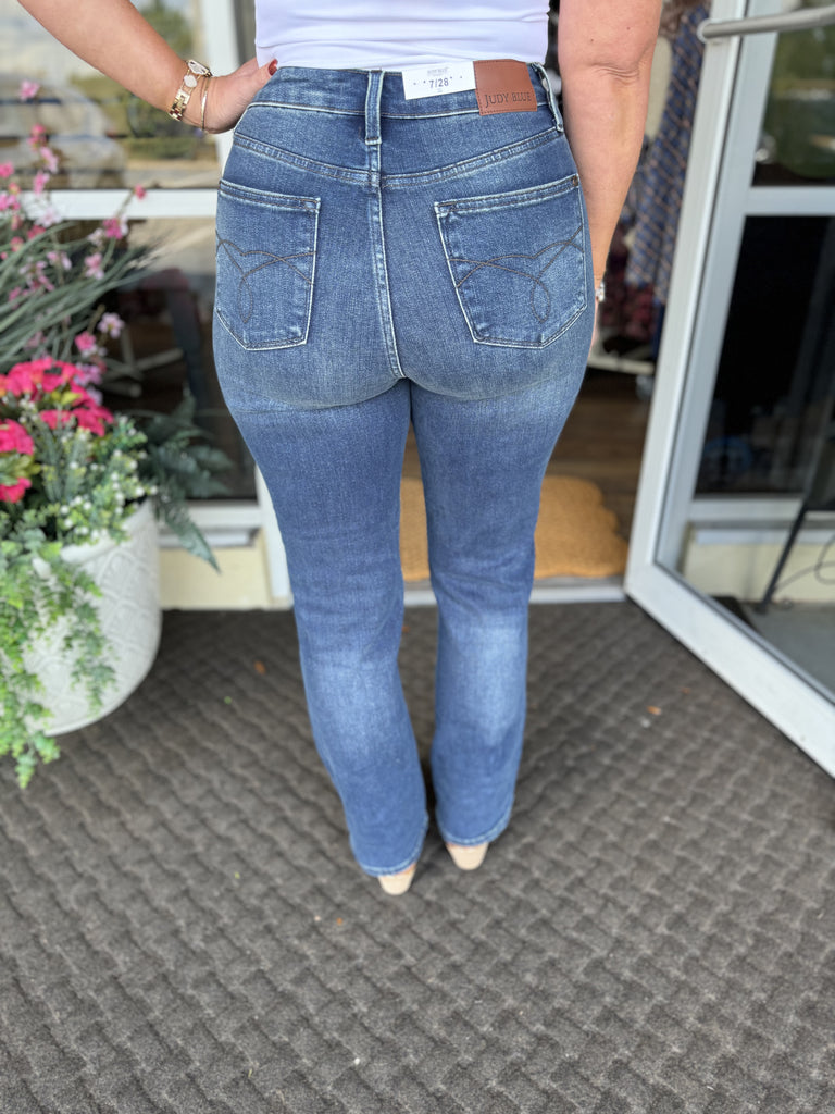 Judy Blue - 88680 High Waist Ripped Knee Dad Jean - The Gypsy Belle Boutique