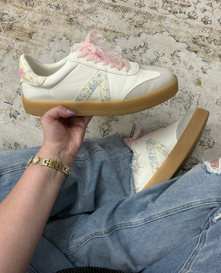 MIA Sneaker Axel White Floral Pink Lace Ribbons