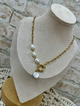 Alternate view of Freshwater Pearl Paperclip Chain Necklace Lauren Kenzie Lifetime Warranty
