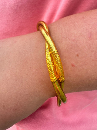 Belle Bangles GOLD — The Twist
