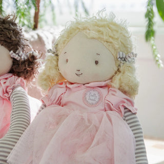 Alternate view of Elsie Doll (Blonde) - A Pretty Girl is Pretty Inside
