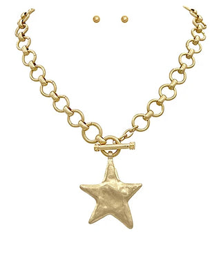 Vintage Gold Star Toggle Necklace

