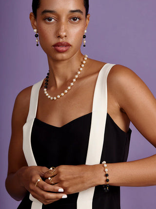 Alternate view of Black & White Pearl Magnetic Necklace

