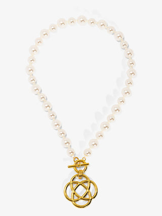 Gold Clover Charm Pearl Necklace
